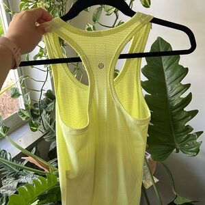 Lululemon 🍋 athletica tank